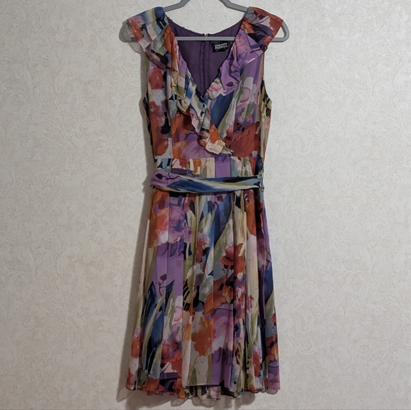 Adrianna Papell 100% Silk Floral Dress Sleevless - Picture 1 of 7